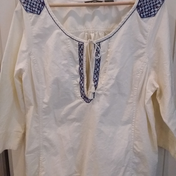Eddie Bauer Tops - Eddie Bauer Boho Embroidered 1X top